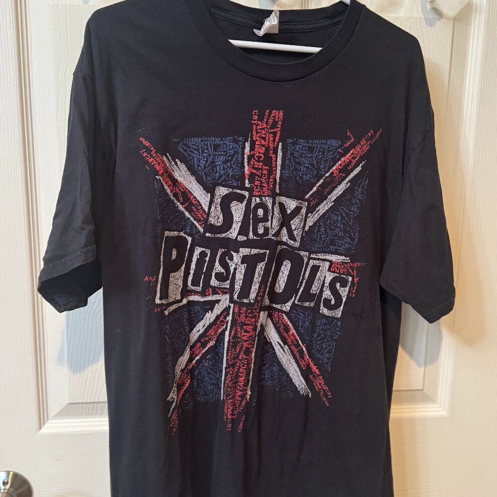 Sex Pistols Graphic Short Sleeve Tee - Black